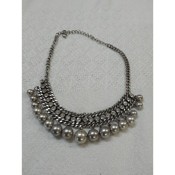 Vintage Jewelry - Vintage Chunky Rhinestone Bauble Bib Necklace
